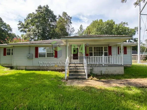 406 Hill St, Washington, GA 30673