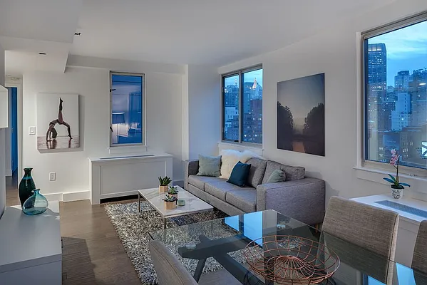 Rented by Park River | media 12