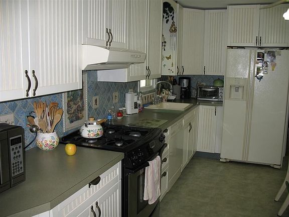 Large Kitchen