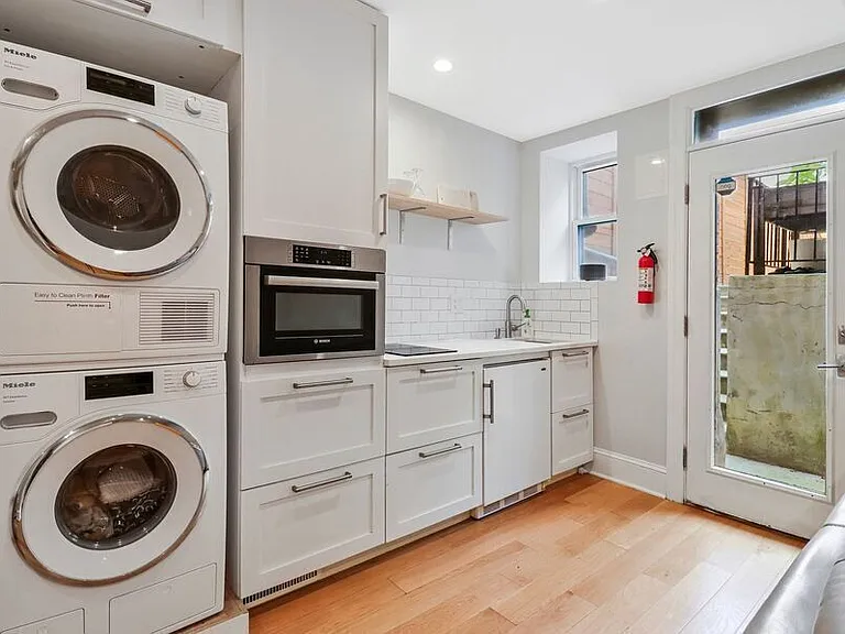 1349 Newton St NW #2 — Photo 3