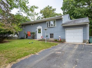 127 Darien Rd, Howell, NJ 07731