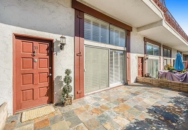 1st image of 5229 Balboa Blvd Unit 39