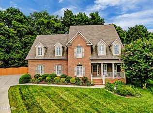 706 Bayshore Dr, Knoxville, TN 37934