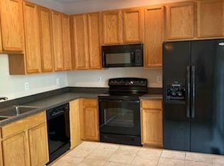 14202 Barenton Dr #75, Upper Marlboro, MD 20772
