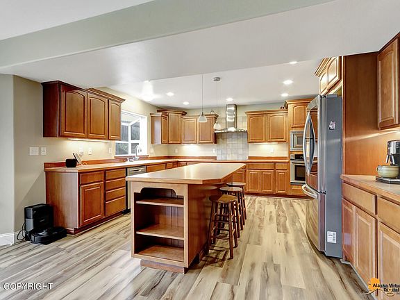 3rd image of 5988 Muirwood Dr