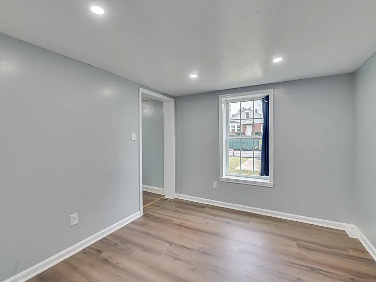 1729 Verdery St — Photo 6