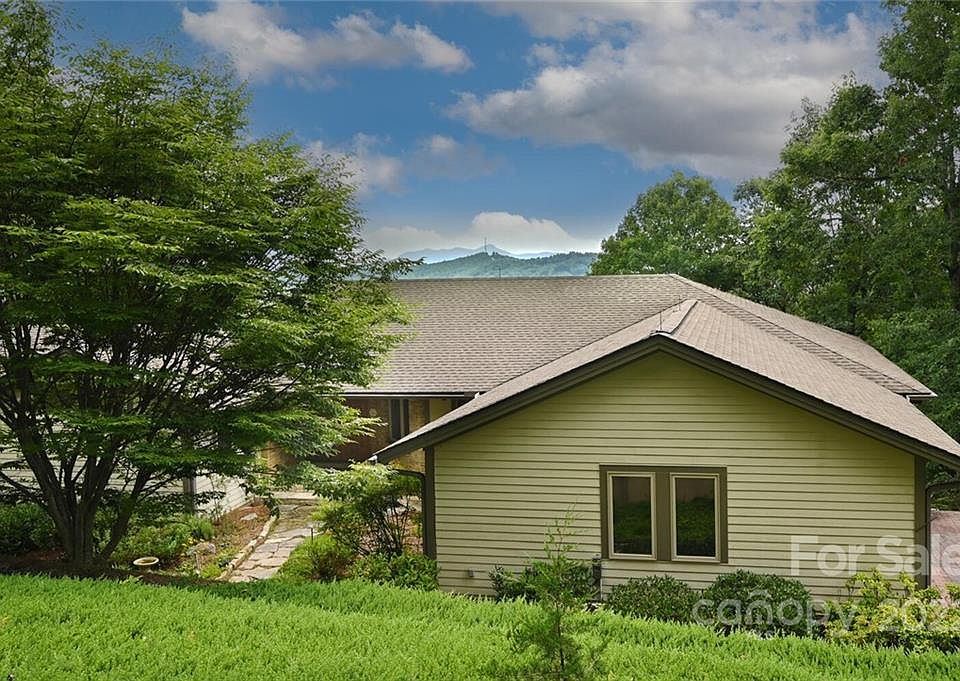 705 Overlook Dr, Flat Rock, NC 28731 Zillow