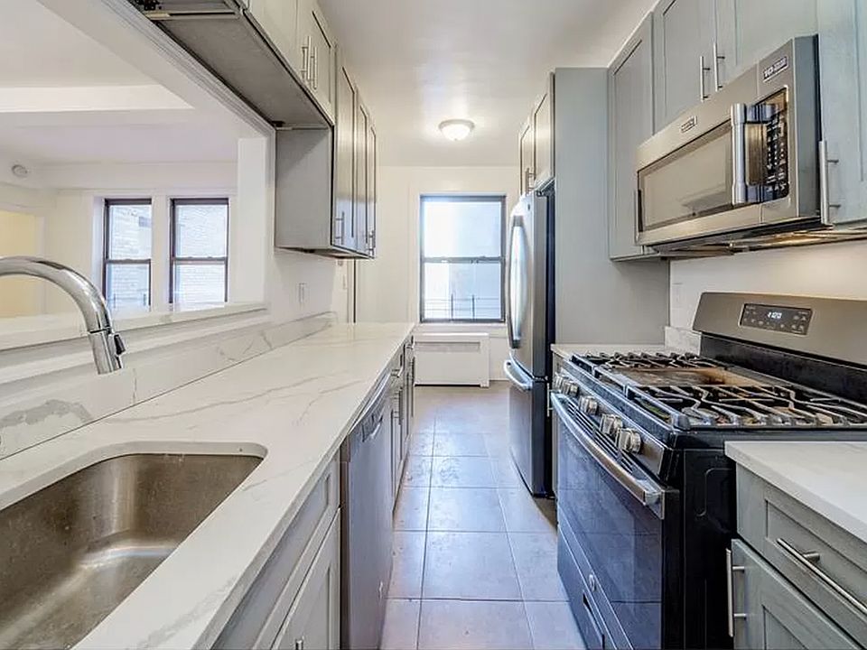 1st image of 237 E 20th St APT 6D