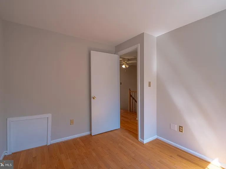 10611 Prairie Landing Ter — Photo 16