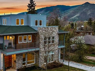 613 Iowa Street, Golden, CO, 80403