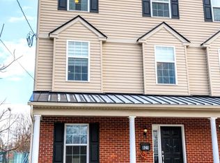 821 N Towamencin Ave, Lansdale, PA 19446