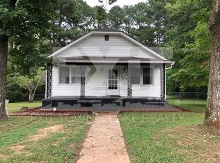 609 Windsor St, South Hill, VA 23970