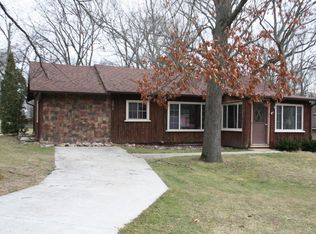 5373 Ridge Rd, Stevensville, MI 49127