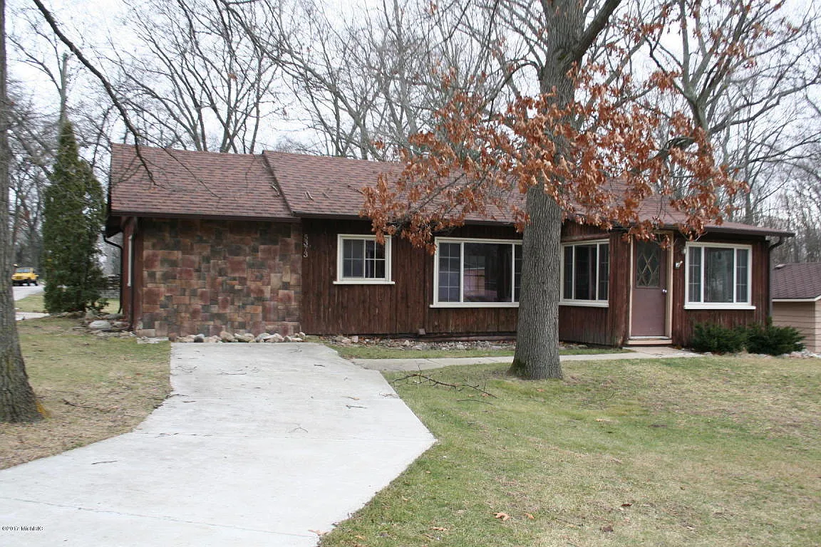 5373 Ridge Rd photo 1