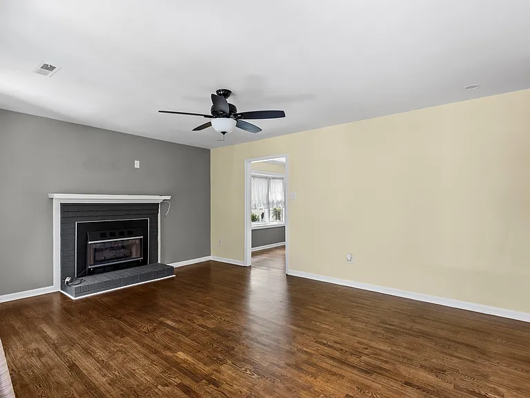 10112 Post Horn Dr — Photo 5