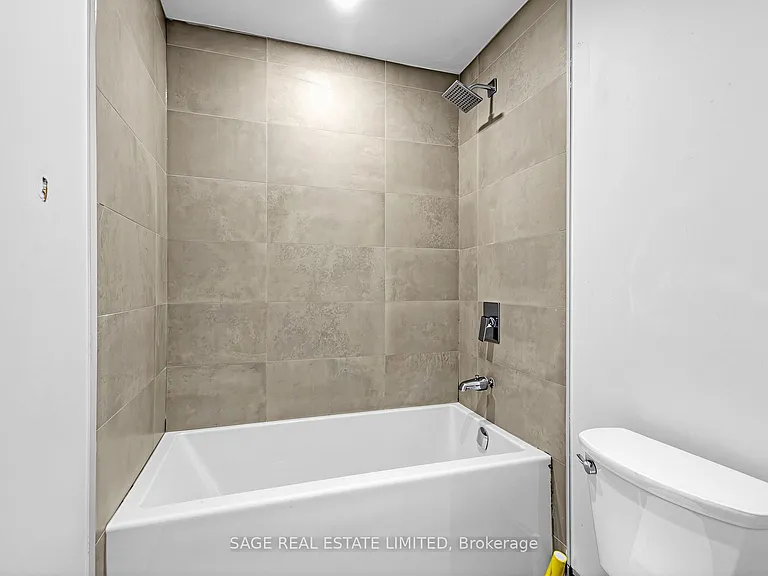 909 Castlefield Ave #1 — Photo 26