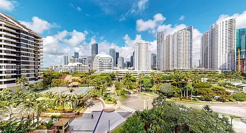 540 Brickell Key Dr Photo 1