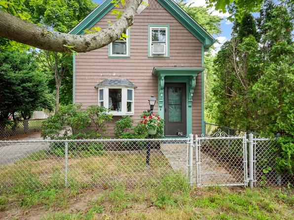 20 Blackburn St, Fairhaven, MA 02719