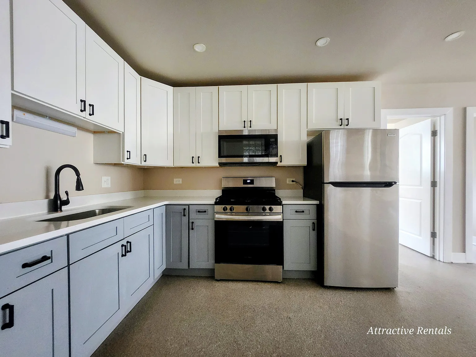 1432 W Marquette Rd — Photo 3