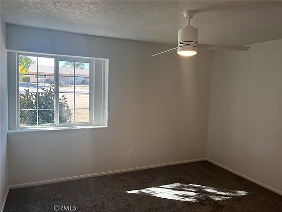 7147 Lennox Ave, Yucca Valley, CA 92284 | MLS #JT23208474 | Zillow