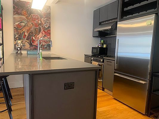 3rd image of 1040 Dean St APT 611