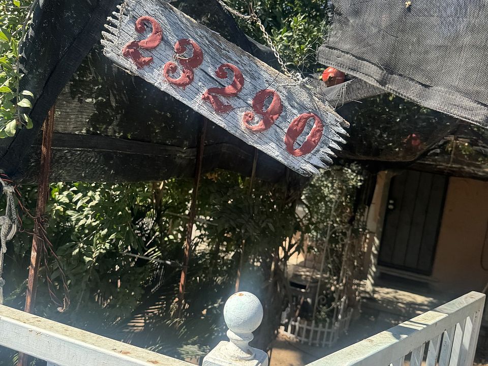 1st image of 23290 Avenue 194