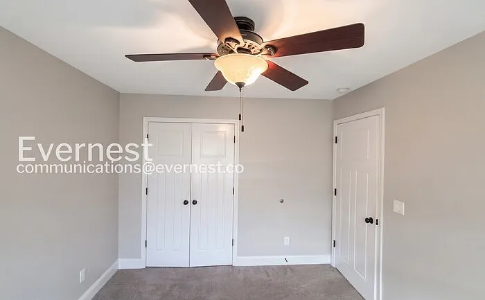 958 Colony Cir — Photo 15