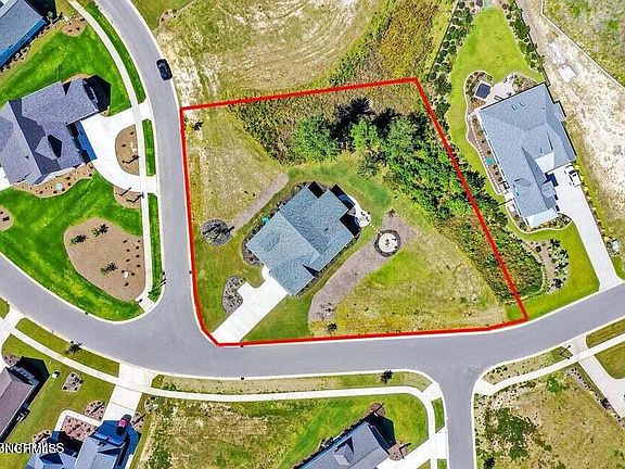 5th image of 8622 Piney Hollow Court NE