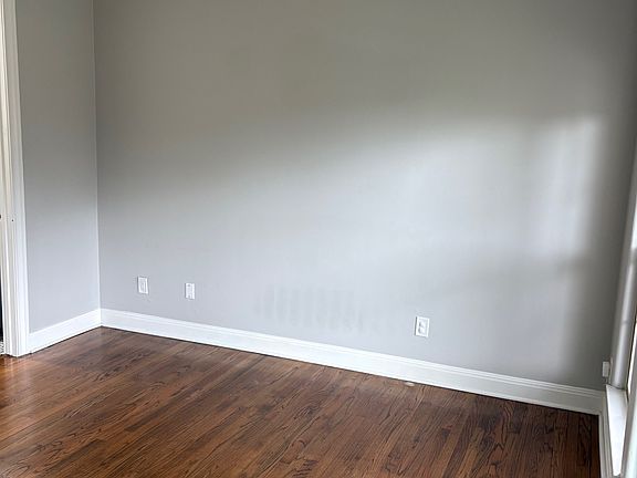 5th image of 4 Chipping Gln