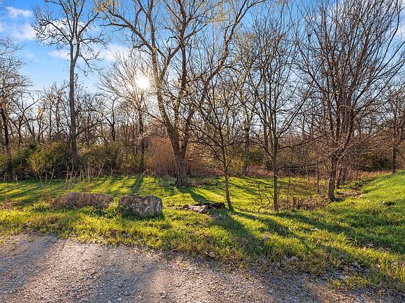 4th image of 25 Ranchero Rd