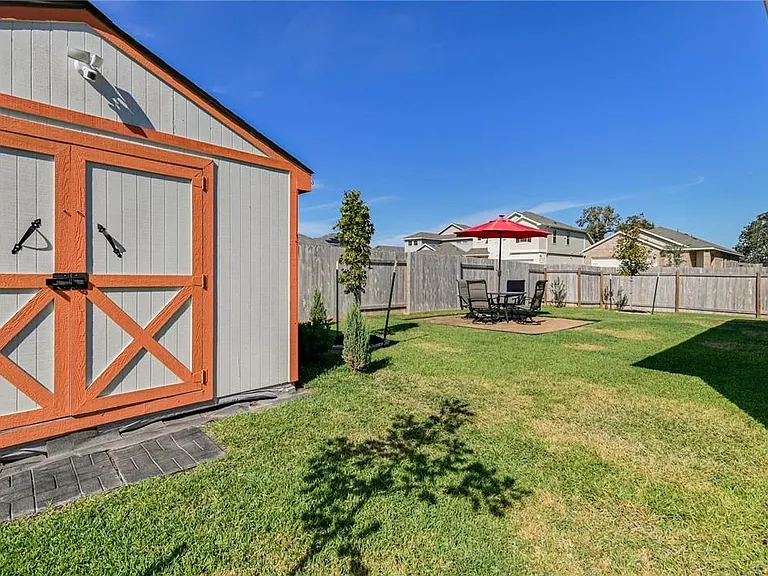 125 Otella St — Photo 24