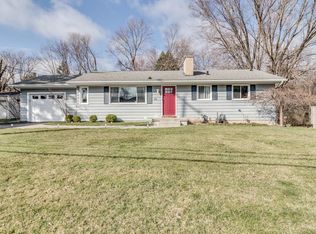 25 Christy Rd, Battle Creek, MI 49015