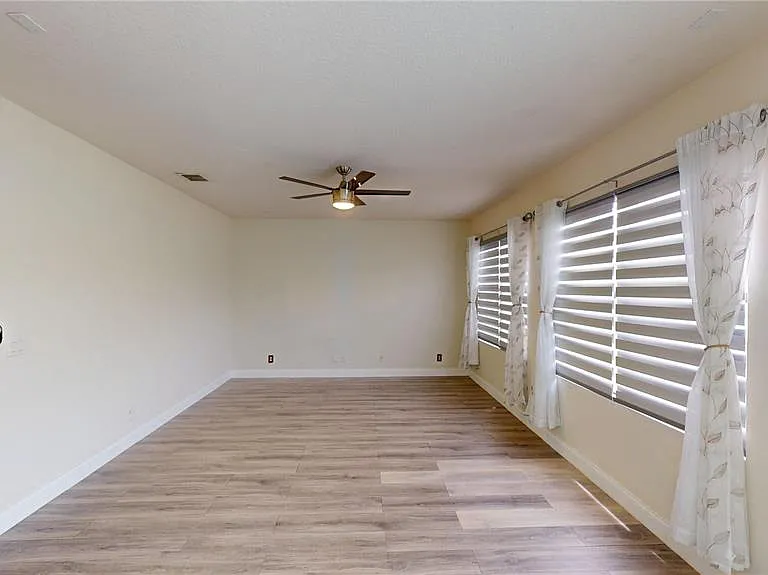 3044 Camino Real Dr S — Photo 8