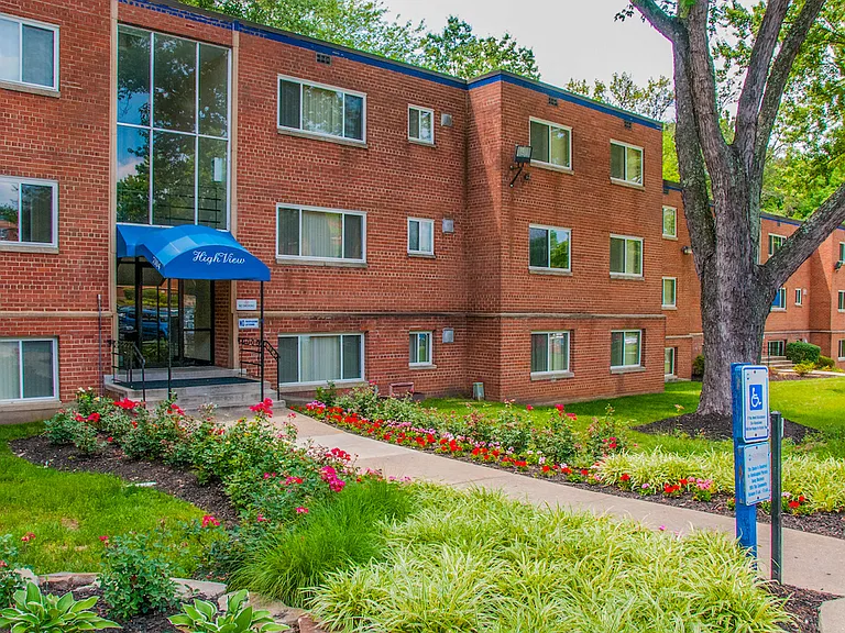 Highview Terrace — Photo 13