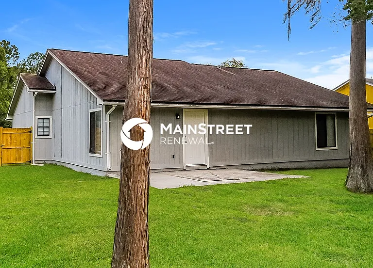7848 Hunters Lake Cir S — Photo 16