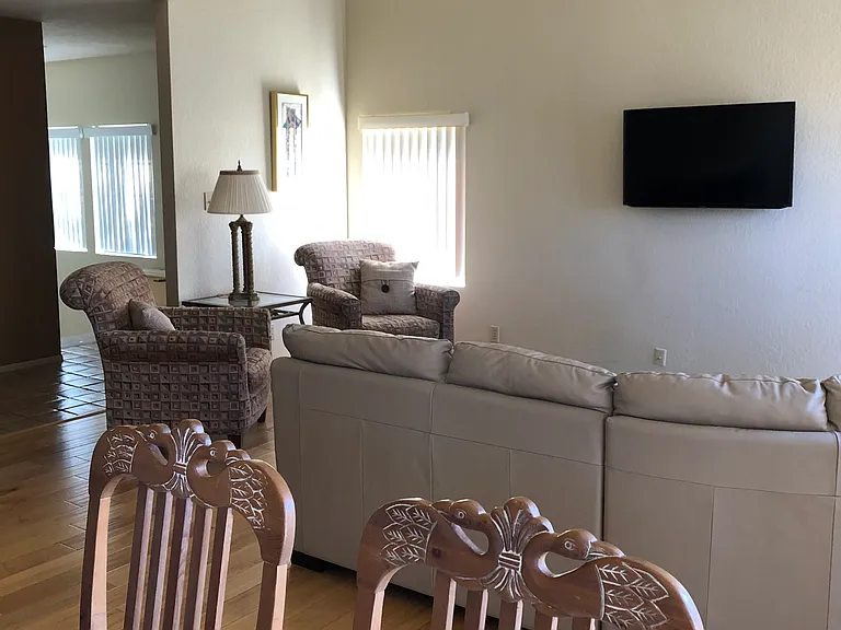 9707 E Mountain View Rd #2450 — Photo 2