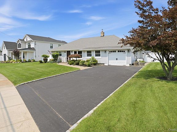 2nd image of 45 Polo Road