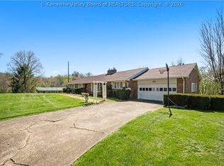 5447 Longview Dr, Cross Lanes, WV