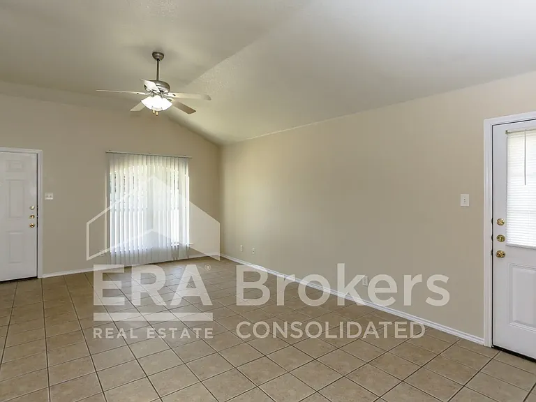 203 Dale Earnhardt Dr #A — Photo 6