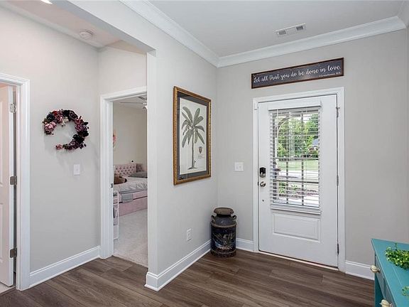3rd image of 5722 Pickens Garden Ln