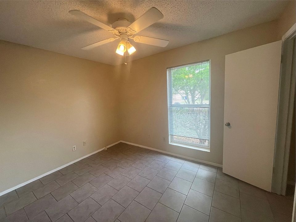 1st image of 509 Riverwood Dr #509