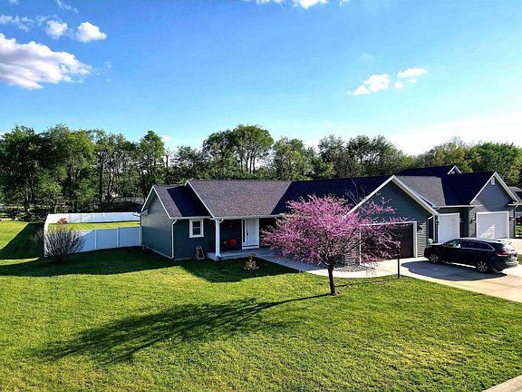 3rd image of 29010 Serenity Ln