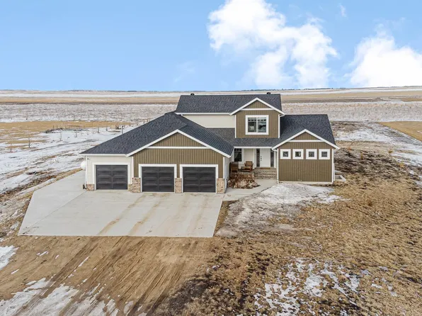 16859 Orchard Blvd W, Harwood, ND 58042