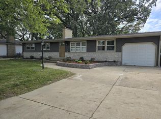 1905 89th St, Kenosha, WI 53143