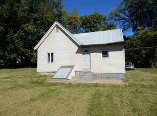 355 12th St, Bloomfield, IN 47424