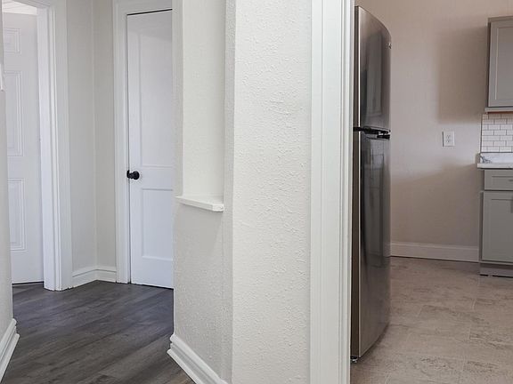 5th image of 3022 Virginia Ave #1S-2S-3S