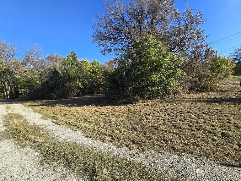 9397 Azle Hwy — Photo 4