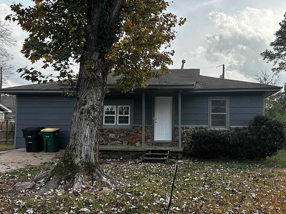 1st image of 102 Ann Ave