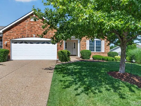 7120 Dulce Domum Dr #751B, Ofallon, MO 63368