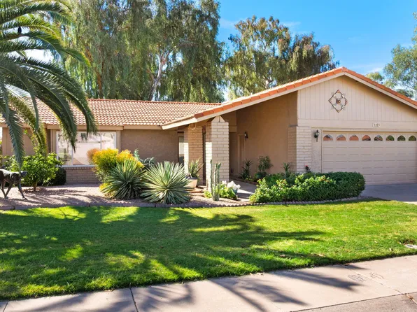 1203 LEISURE WORLD --, Mesa, AZ 85206